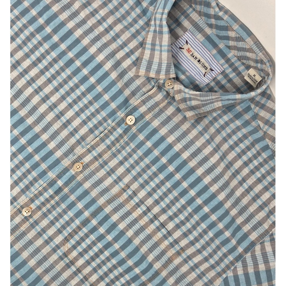 32 Bar Blues Shirt Mens XL Blue and Gray Plaid Short Sleeve Button Up Casual